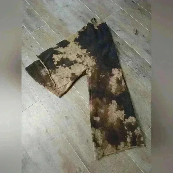 No Comment Reverse Tie Dye Cropped Sweatshirt - Picture 5 of 8